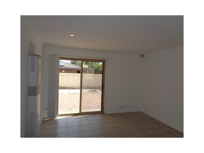 32 Ronaldo Way, Paralowie SA 5108