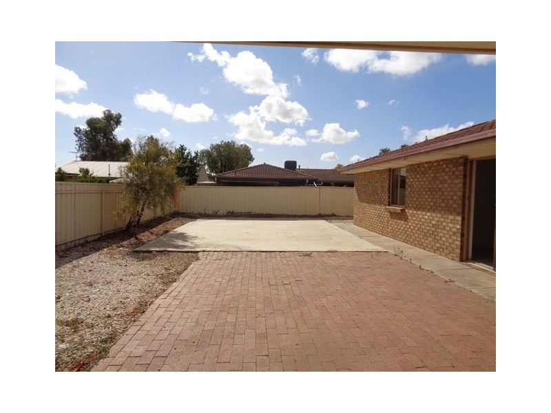 32 Ronaldo Way, Paralowie SA 5108