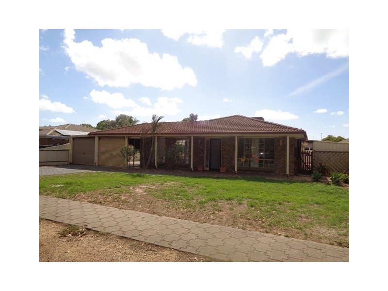 32 Ronaldo Way, Paralowie SA 5108