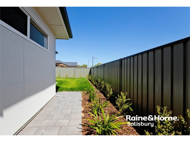 22 Castleton Street, Virginia SA 5120