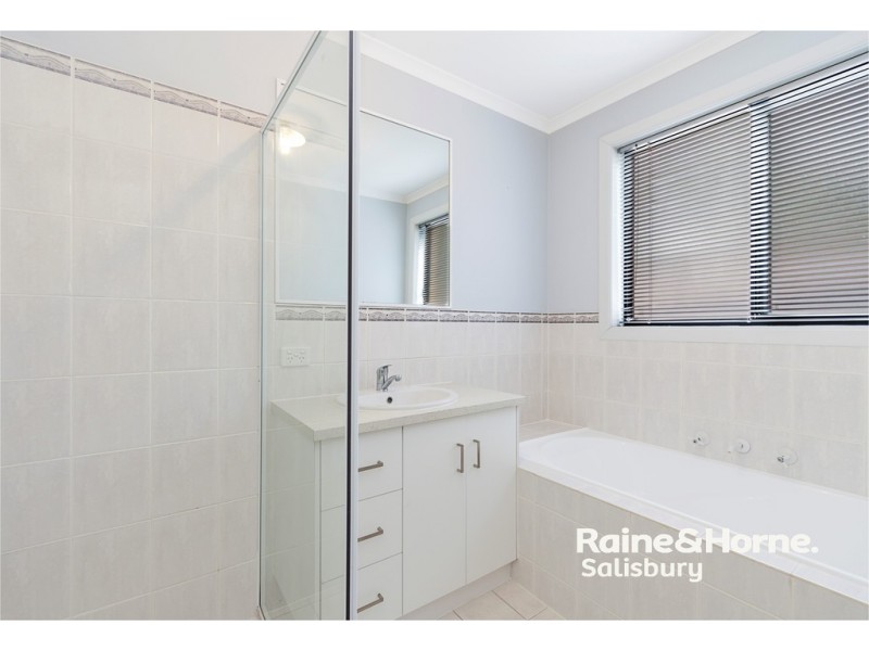 27 Roper Street, Salisbury SA 5108