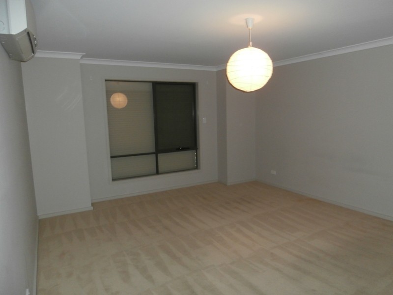 15  Melvina Road, Paralowie SA 5108