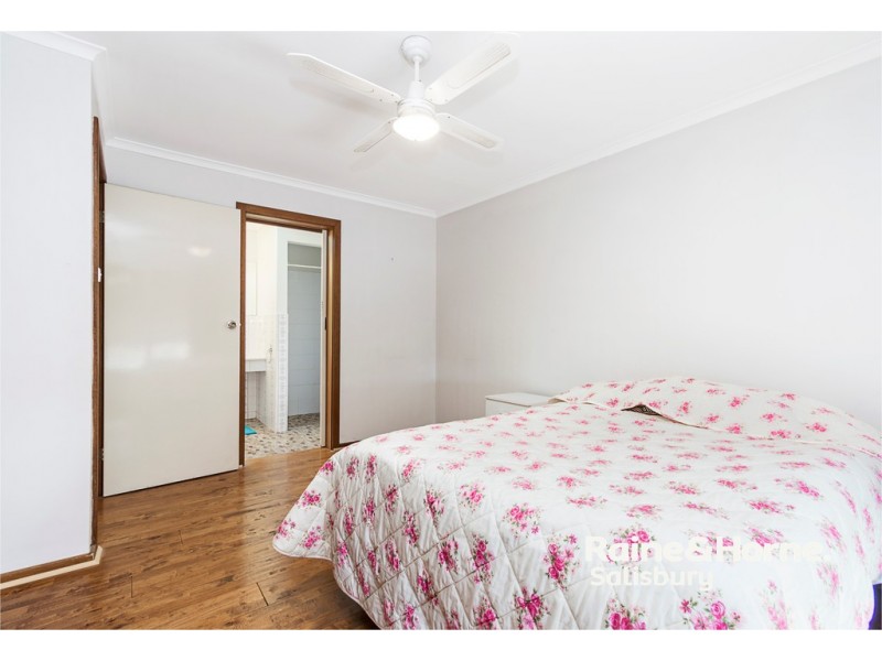 43 Hawker Crescent, Elizabeth East SA 5112