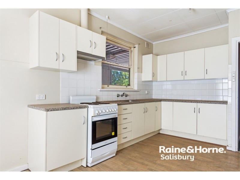 31 Enterprise Road, Elizabeth East SA 5112