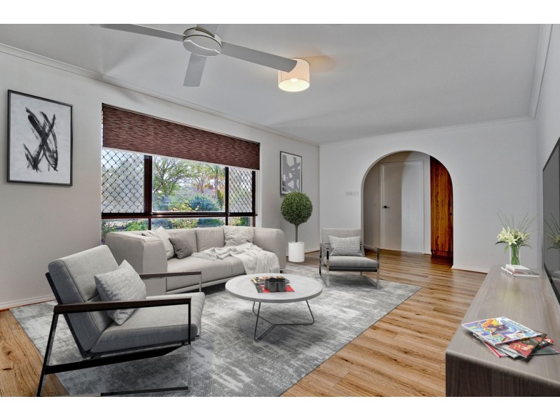 32 Taarnby Drive, Salisbury Downs SA 5108