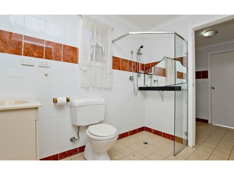 18 Halsey Road, Elizabeth East SA 5112