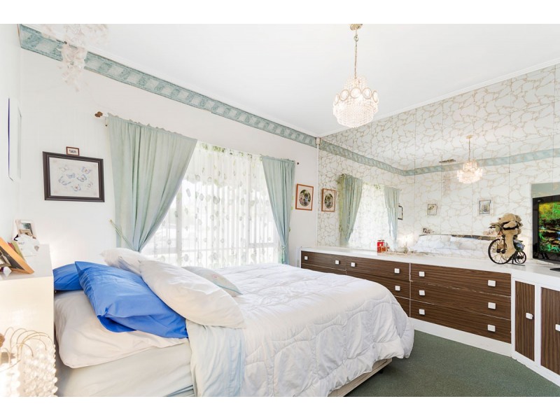 15 Angela Avenue, Brahma Lodge SA 5109