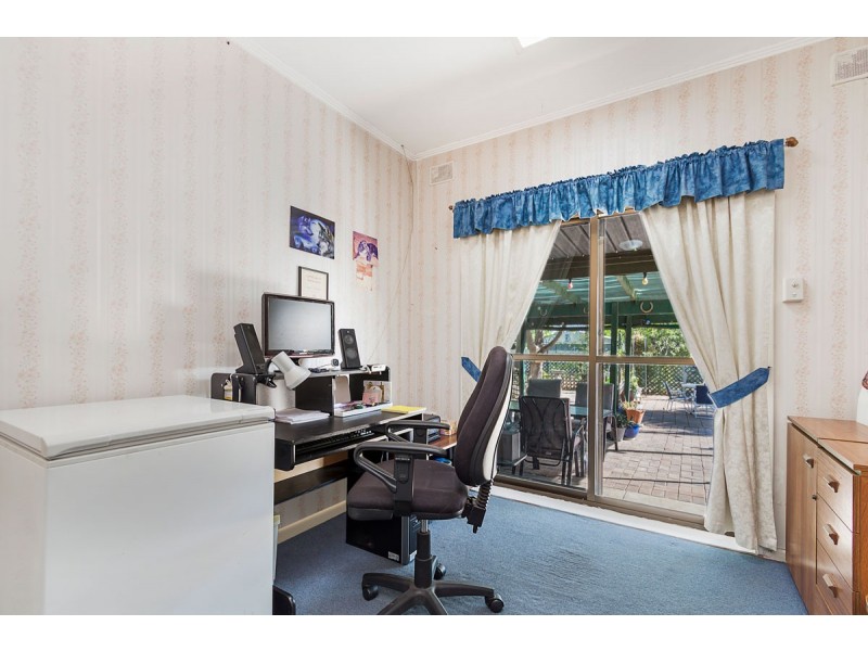15 Angela Avenue, Brahma Lodge SA 5109