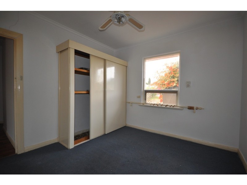 13 Edith Rd, Salisbury North SA 5108