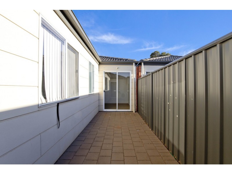 33 Lonsdale Crescent, Andrews Farm SA 5114