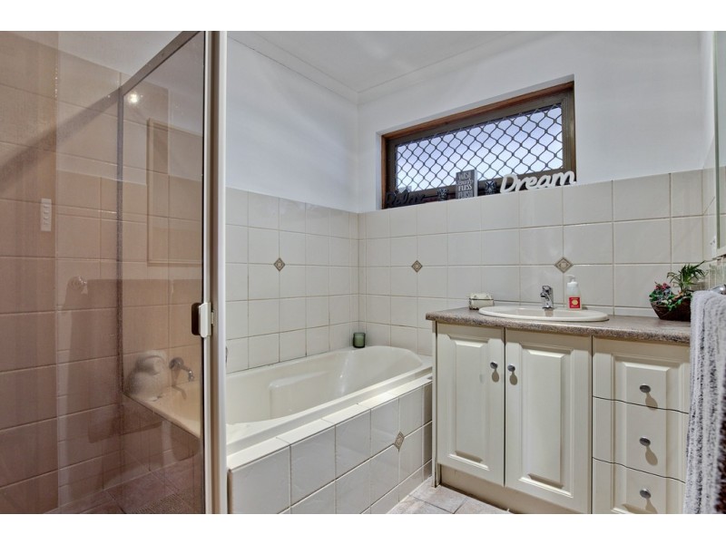 3 Elmwood Grove, Paralowie SA 5108