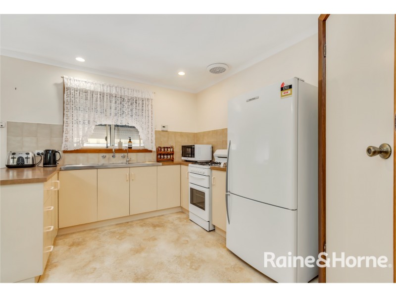 8 Jane Crescent, Salisbury SA 5108