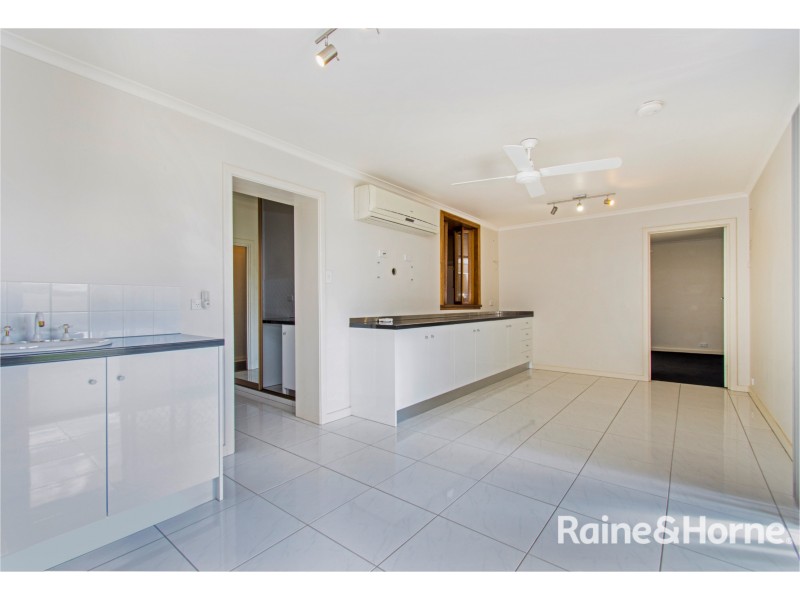 6 Marnhull Street, Elizabeth Grove SA 5112