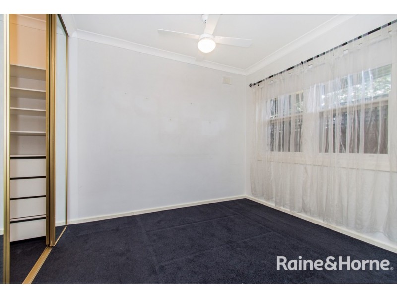 6 Marnhull Street, Elizabeth Grove SA 5112