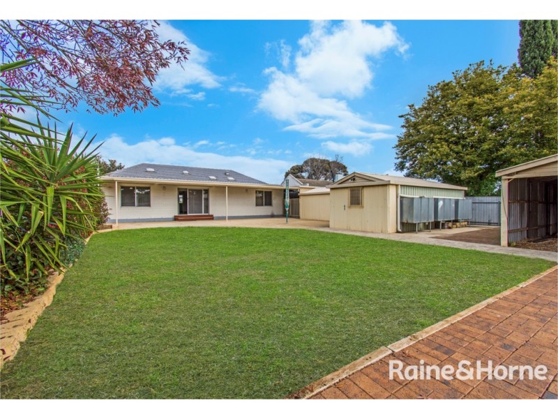 6 Marnhull Street, Elizabeth Grove SA 5112