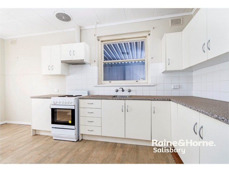 31 Enterprise Road, Elizabeth East SA 5112