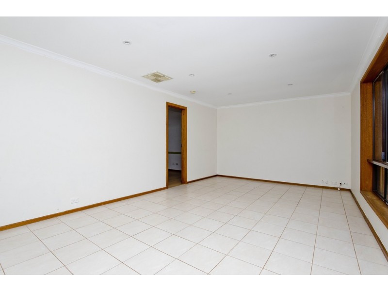 130 Stanford Road, Salisbury Heights SA 5109