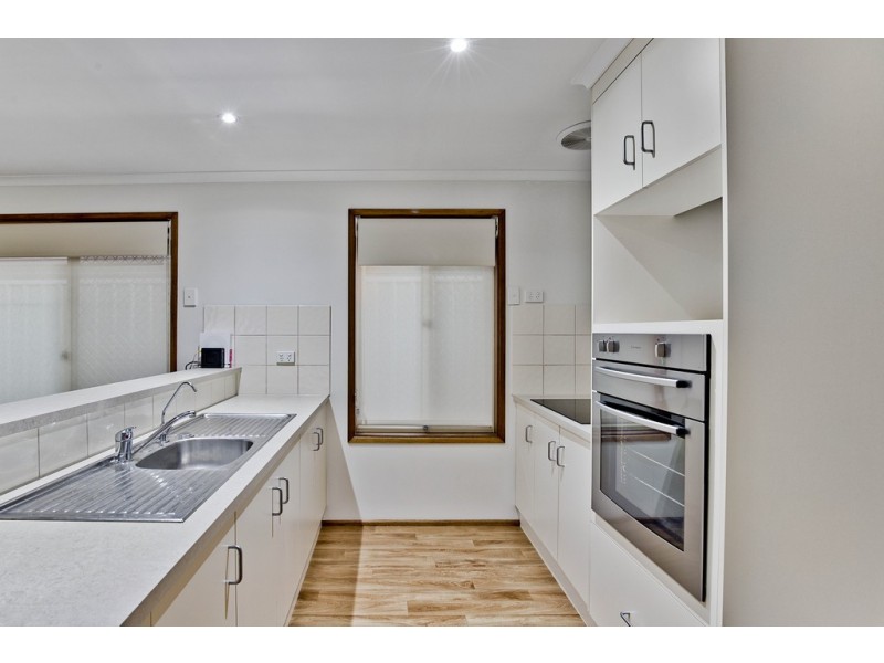 15 Crown Crescent, Paralowie SA 5108