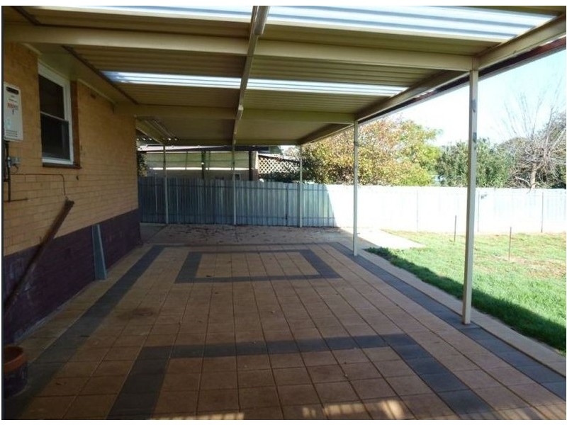 13 Halsey Road, Elizabeth East SA 5112