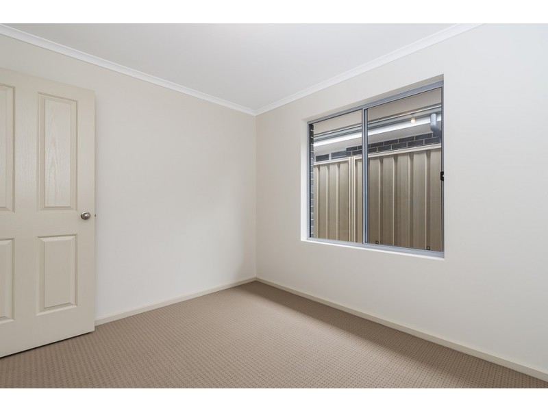 12A and 12B St Ives Drive, Parafield Gardens SA 5107