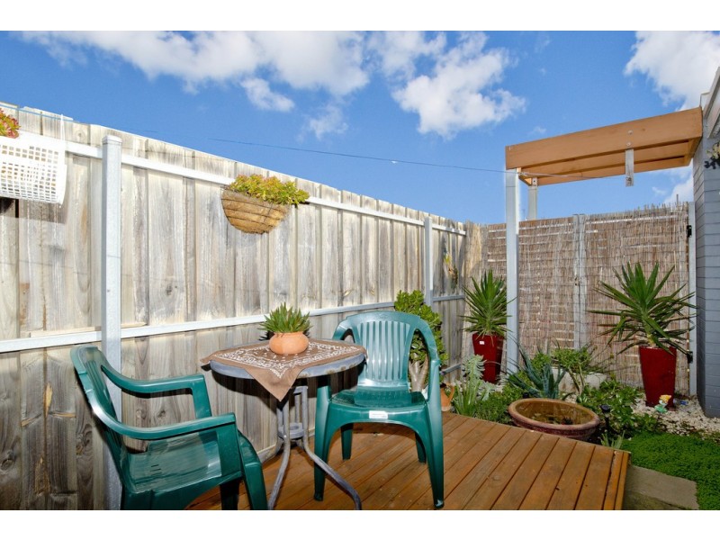 6 Phillipson Circuit, Mawson Lakes SA 5095