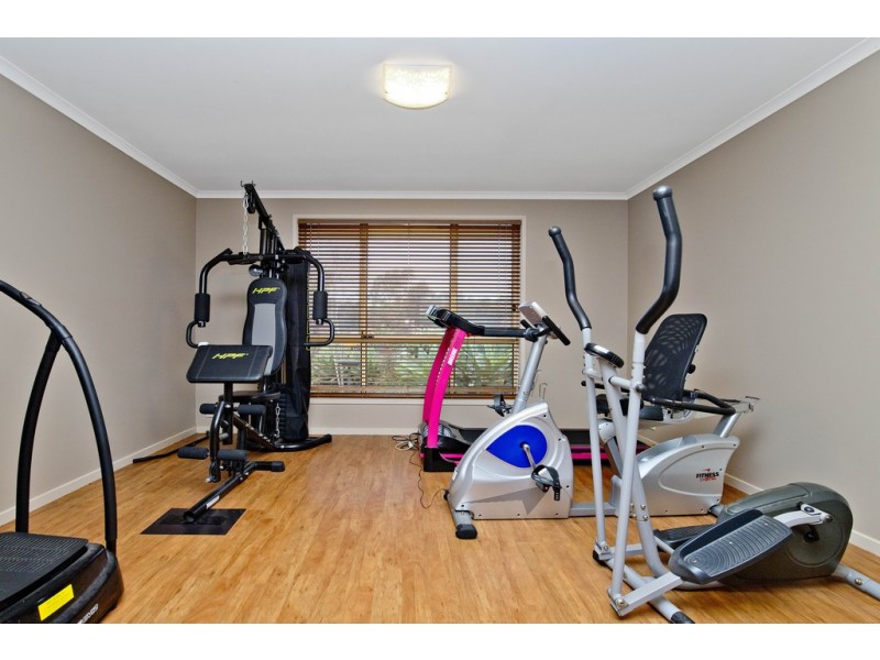 18 Ensign Court, Andrews Farm SA 5114