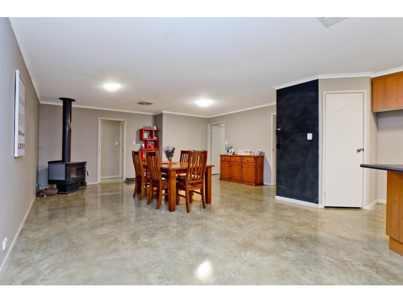 18 Ensign Court, Andrews Farm SA 5114