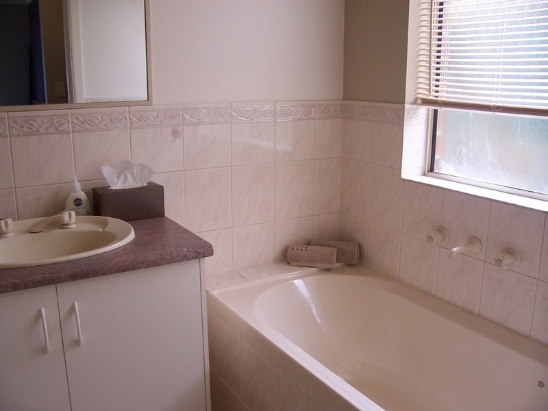 20 Blight Cres, Hillbank SA 5112
