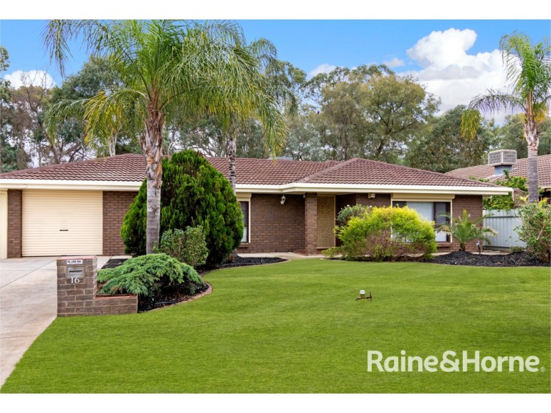 16 Empire Street, Salisbury Downs SA 5108
