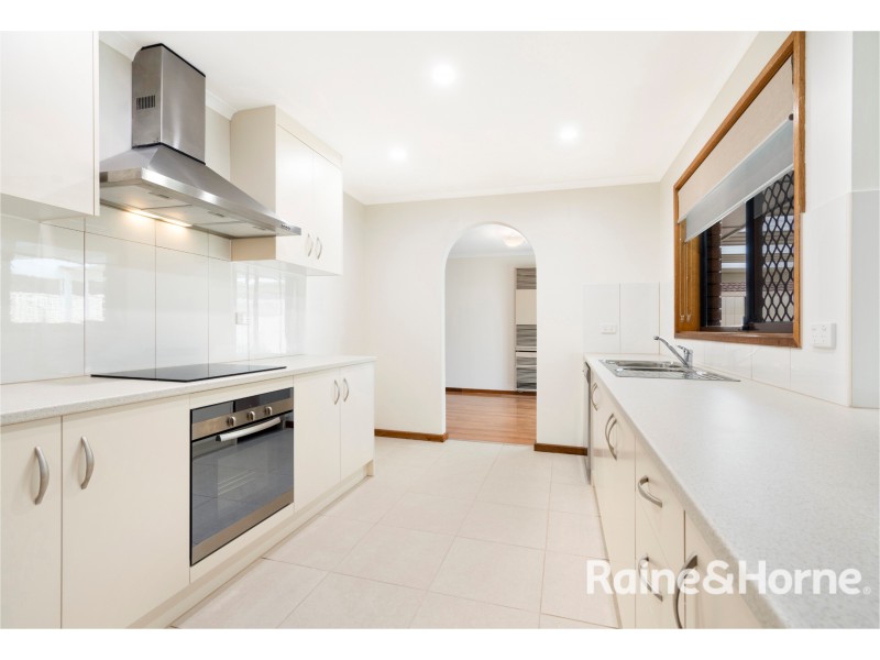 16 Empire Street, Salisbury Downs SA 5108