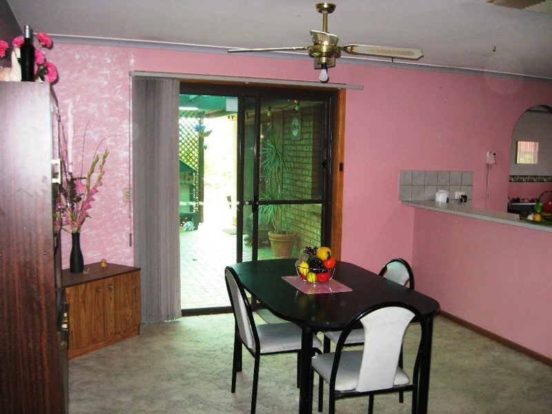 9 Jan Street, Paralowie SA 5108