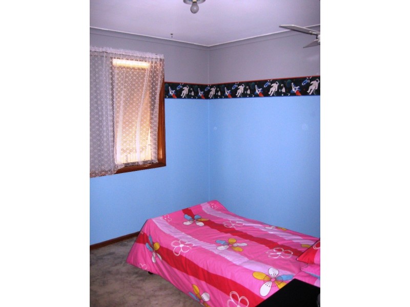 9 Jan Street, Paralowie SA 5108