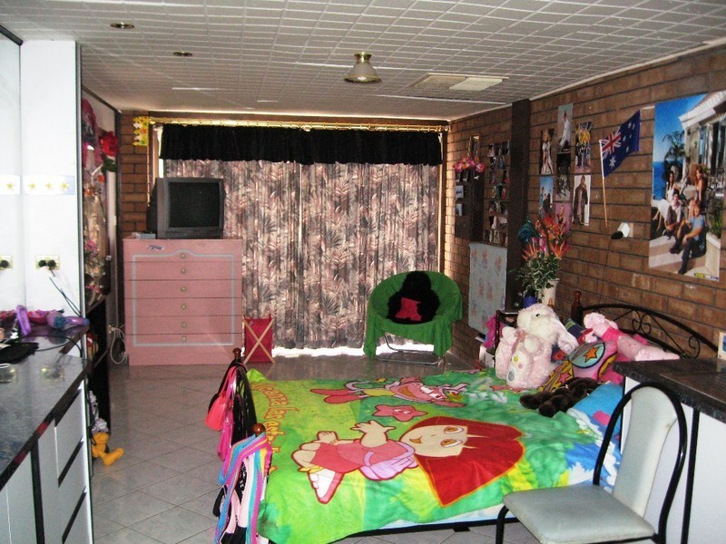 9 Jan Street, Paralowie SA 5108