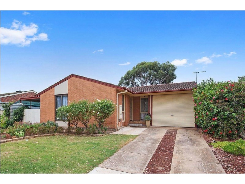 61 Paginton Crescent, Elizabeth East SA 5112