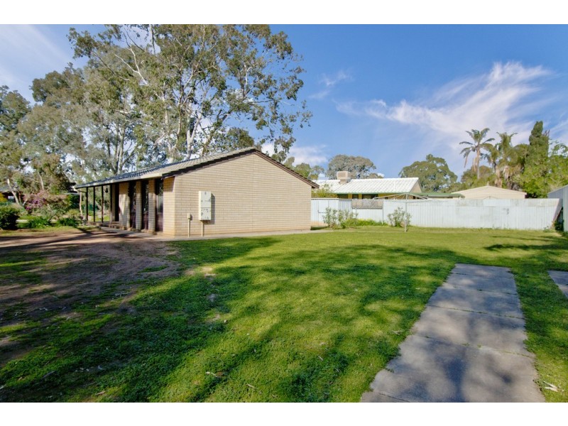 5 Riverview Drive, Salisbury Downs SA 5108
