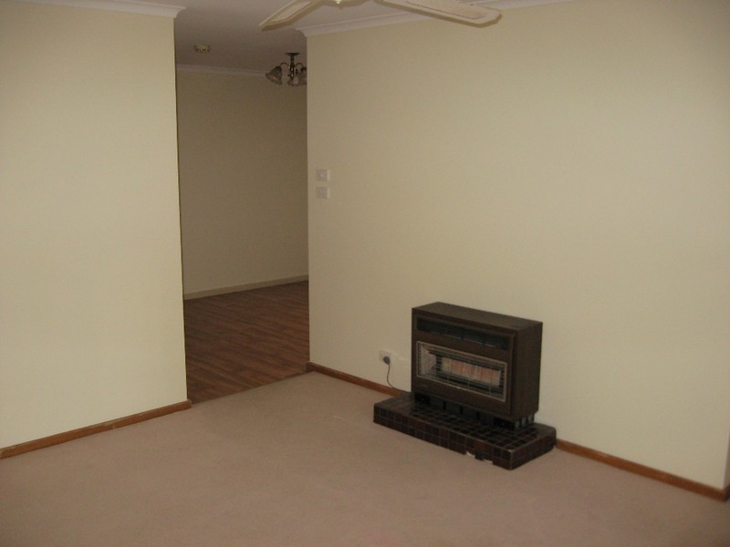4  Oliver St, Parafield Gardens SA 5107