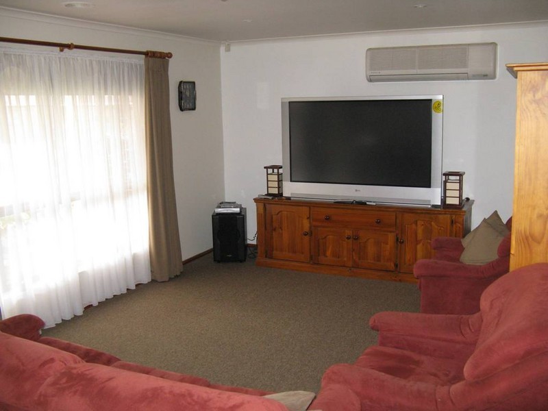 7 Chelsea Ave, Burton SA 5110