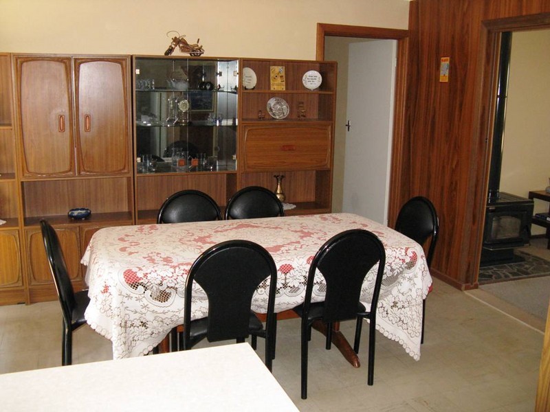 17 Inwood Rd, Elizabeth East SA 5112