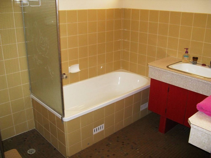 17 Inwood Rd, Elizabeth East SA 5112