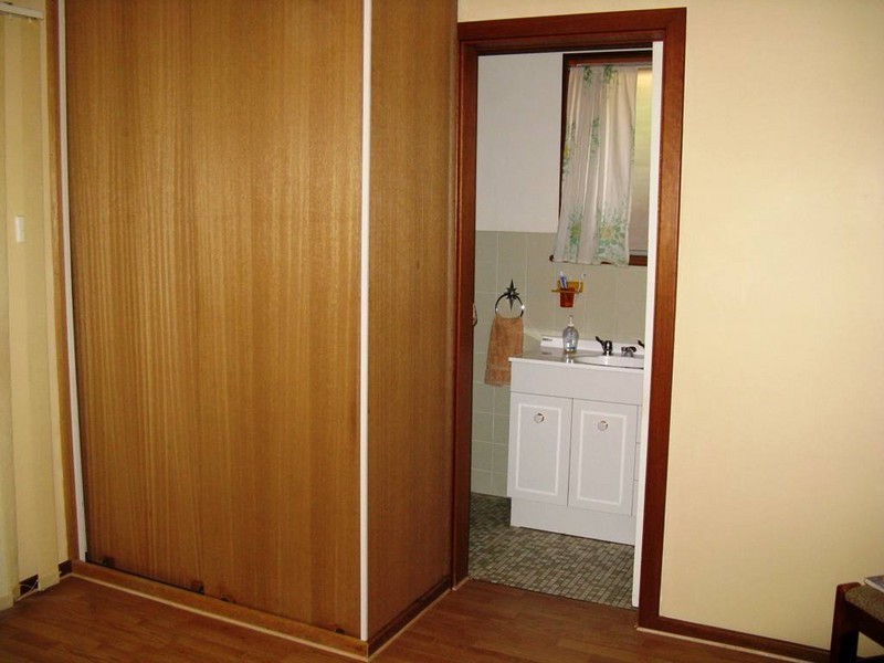 17 Inwood Rd, Elizabeth East SA 5112