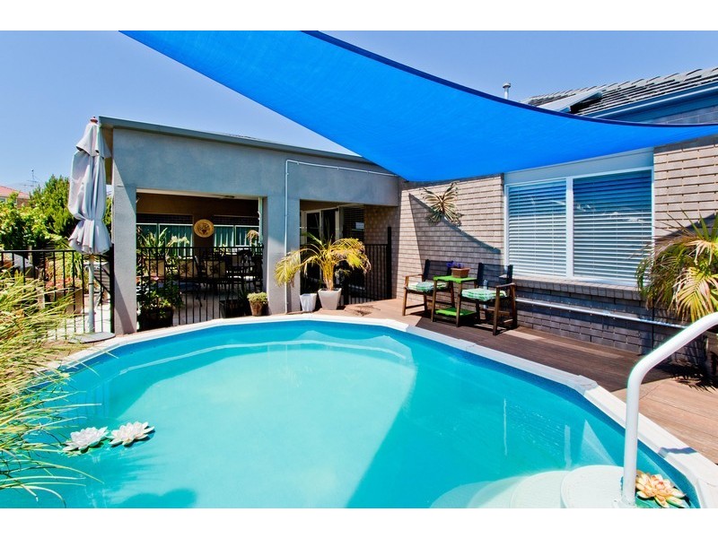 38 Newland Way, Mawson Lakes SA 5095