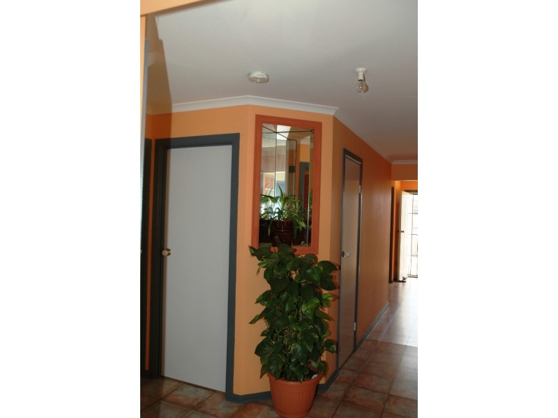 3 Kinross Ave, Burton SA 5110