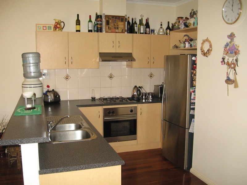 12 Egret St, Mawson Lakes SA 5095