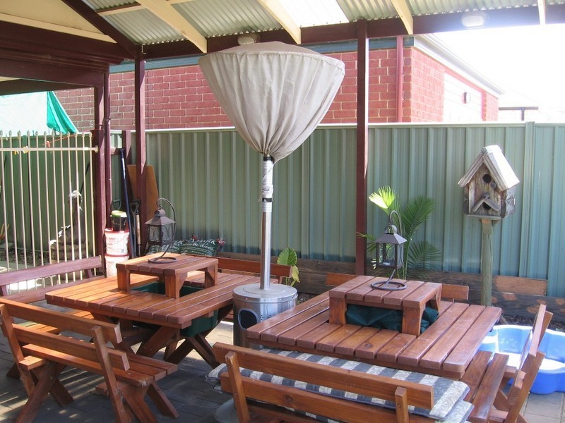 12 Egret St, Mawson Lakes SA 5095