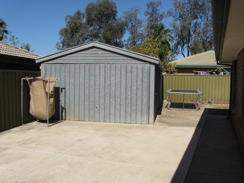 6 Essex St, Salisbury Heights SA 5109