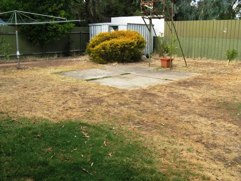 6 Warming St, Parafield Gardens SA 5107