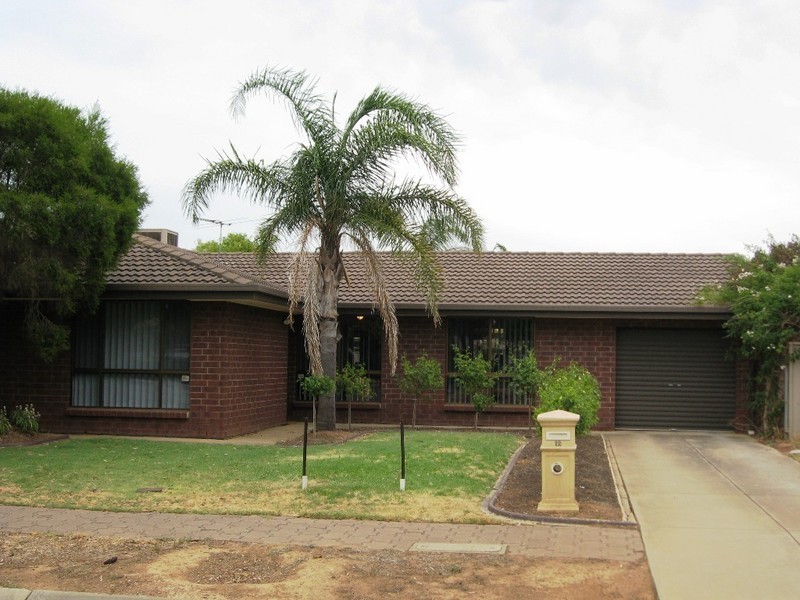 12 Reynolds Drive, Paralowie SA 5108