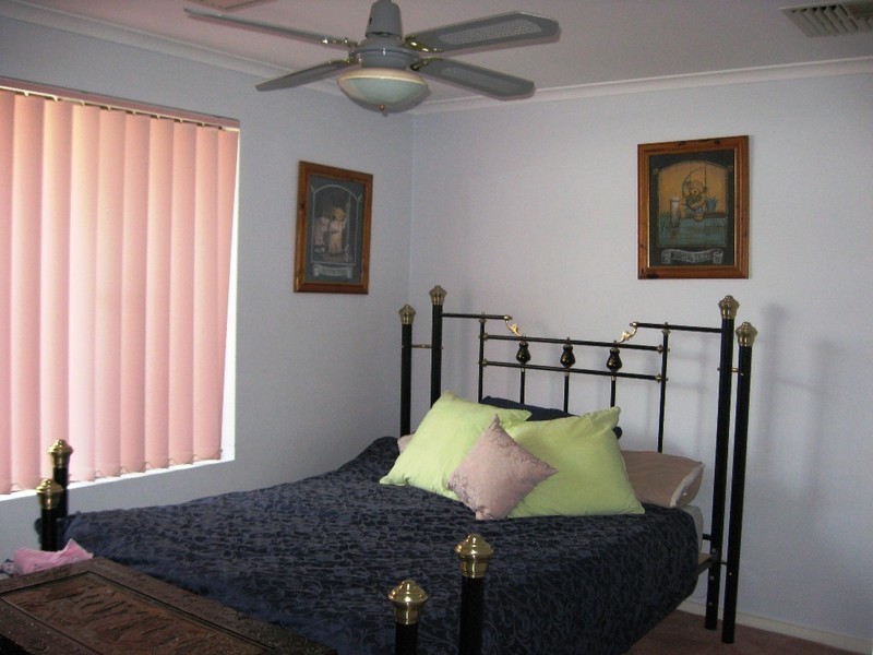 12 Reynolds Drive, Paralowie SA 5108