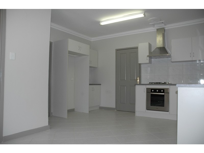 2 Aquamarine Dr, Salisbury East SA 5109