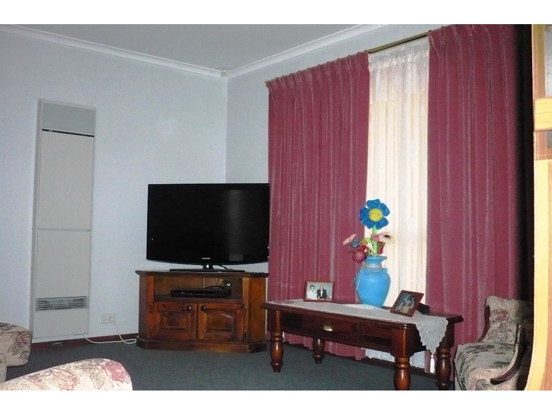 15 Burdett Dr, Paralowie SA 5108